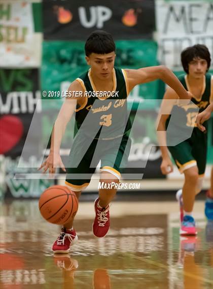 Thumbnail 1 in Bandera vs. Crystal City (Maverick Classic) photogallery.