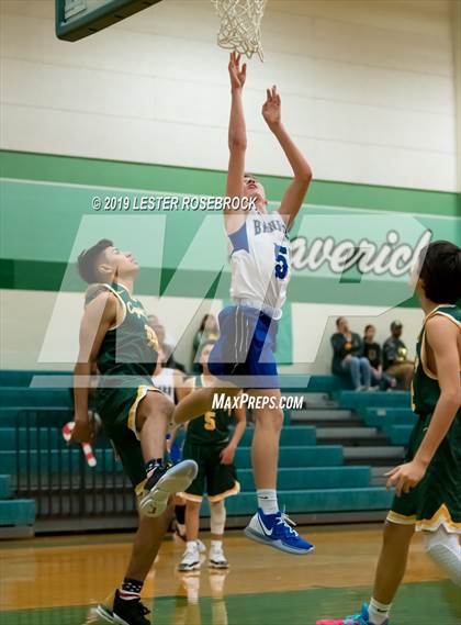 Thumbnail 2 in Bandera vs. Crystal City (Maverick Classic) photogallery.