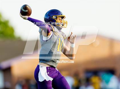 Thumbnail 2 in Kearney @ Bellevue West photogallery.