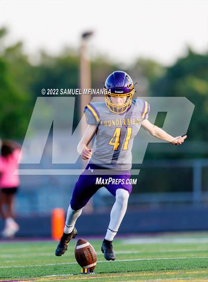Thumbnail 3 in Kearney @ Bellevue West photogallery.