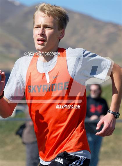 Thumbnail 2 in Skyridge Tri Meet photogallery.