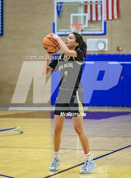 Thumbnail 1 in Vista Grande @ Catalina Foothills photogallery.