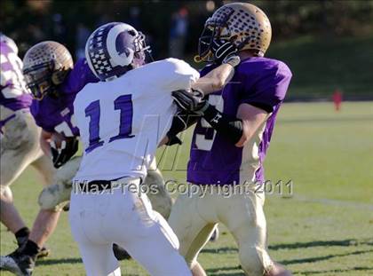 Thumbnail 2 in Cheverus vs. Deering (SMAA Class A West Regional Final) photogallery.