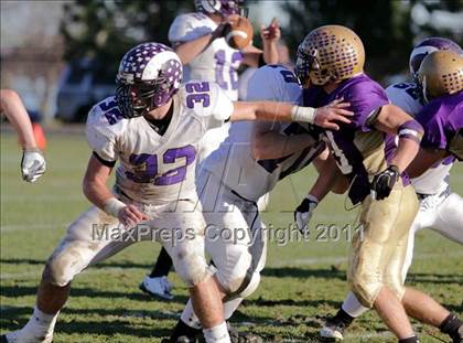 Thumbnail 3 in Cheverus vs. Deering (SMAA Class A West Regional Final) photogallery.
