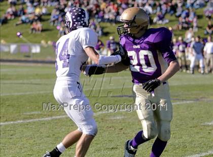 Thumbnail 2 in Cheverus vs. Deering (SMAA Class A West Regional Final) photogallery.