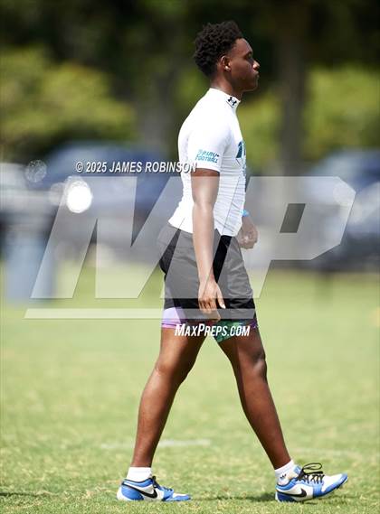 Thumbnail 2 in ED White vs Providence (Jaguars Prep Nike 11-On 7v7) photogallery.
