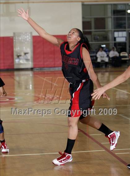 Thumbnail 2 in Pasadena vs. Canyon (Burroughs Tournament) photogallery.