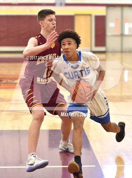 Thumbnail 2 in Curtis vs Enumclaw (WIAA District 3 Playoff) photogallery.