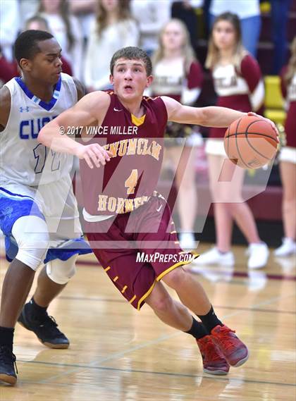 Thumbnail 2 in Curtis vs Enumclaw (WIAA District 3 Playoff) photogallery.