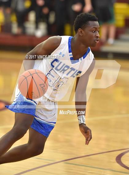 Thumbnail 3 in Curtis vs Enumclaw (WIAA District 3 Playoff) photogallery.