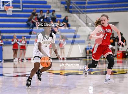 Thumbnail 2 in Jonesboro vs. Vilonia (AAA 5A State Playoff 2nd round) photogallery.