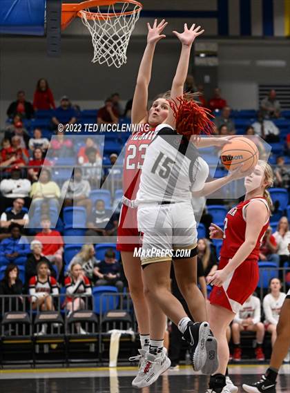Thumbnail 2 in Jonesboro vs. Vilonia (AAA 5A State Playoff 2nd round) photogallery.