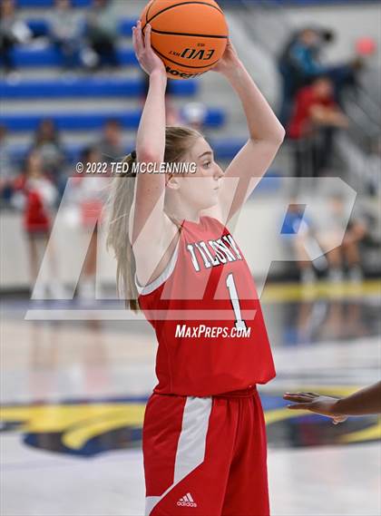 Thumbnail 2 in Jonesboro vs. Vilonia (AAA 5A State Playoff 2nd round) photogallery.