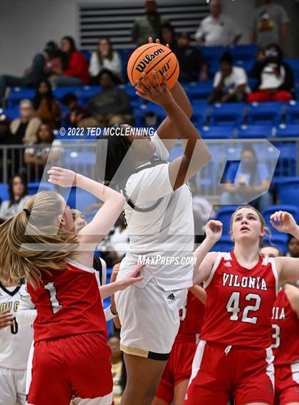 Thumbnail 3 in Jonesboro vs. Vilonia (AAA 5A State Playoff 2nd round) photogallery.