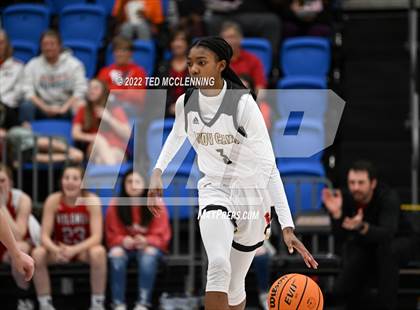 Thumbnail 1 in Jonesboro vs. Vilonia (AAA 5A State Playoff 2nd round) photogallery.