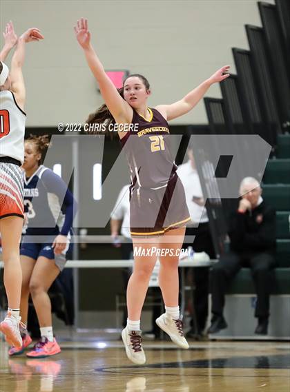 Thumbnail 1 in Ronald McDonald House Senior All-Star Game photogallery.