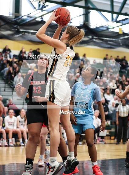 Thumbnail 2 in Ronald McDonald House Senior All-Star Game photogallery.