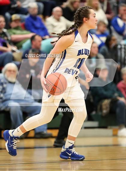 Thumbnail 1 in Ronald McDonald House Senior All-Star Game photogallery.