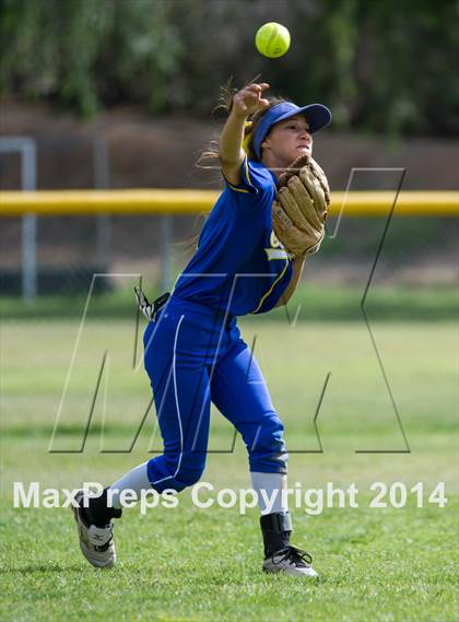 Thumbnail 3 in Bonita Vista @ San Pasqual photogallery.
