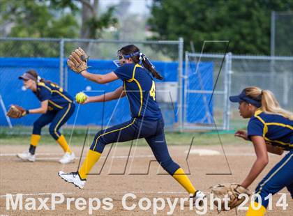 Thumbnail 3 in Bonita Vista @ San Pasqual photogallery.