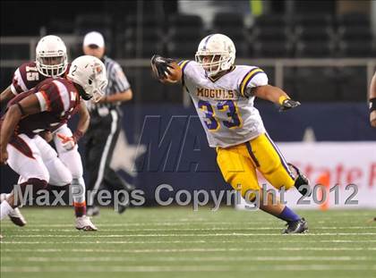 Thumbnail 1 in Munday vs. Tenaha (UIL 1A Division 2 Final) photogallery.