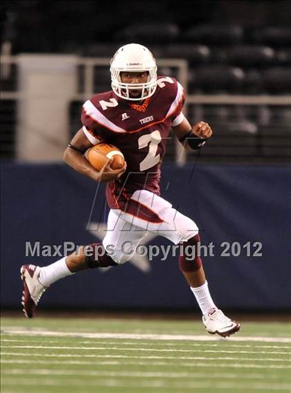 Thumbnail 1 in Munday vs. Tenaha (UIL 1A Division 2 Final) photogallery.