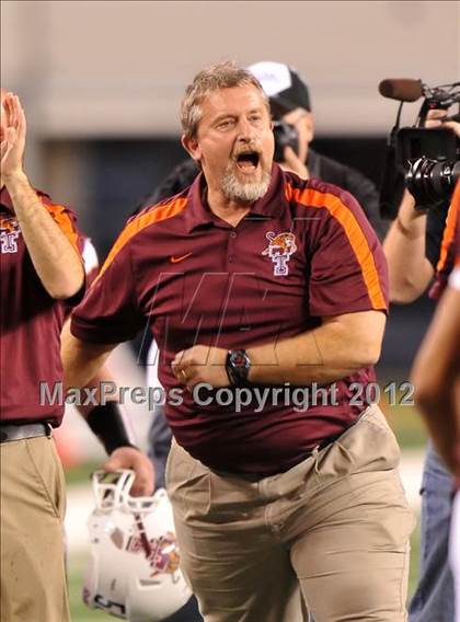 Thumbnail 2 in Munday vs. Tenaha (UIL 1A Division 2 Final) photogallery.