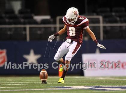 Thumbnail 1 in Munday vs. Tenaha (UIL 1A Division 2 Final) photogallery.