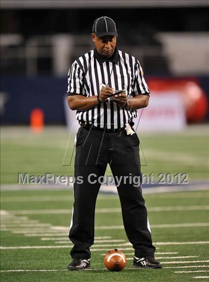 Thumbnail 1 in Munday vs. Tenaha (UIL 1A Division 2 Final) photogallery.
