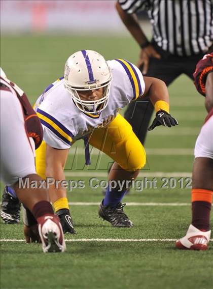 Thumbnail 3 in Munday vs. Tenaha (UIL 1A Division 2 Final) photogallery.