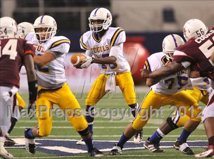 Thumbnail 2 in Munday vs. Tenaha (UIL 1A Division 2 Final) photogallery.