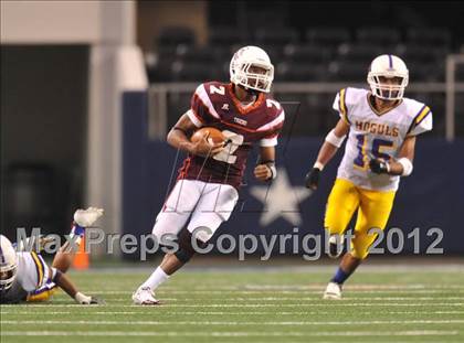 Thumbnail 2 in Munday vs. Tenaha (UIL 1A Division 2 Final) photogallery.