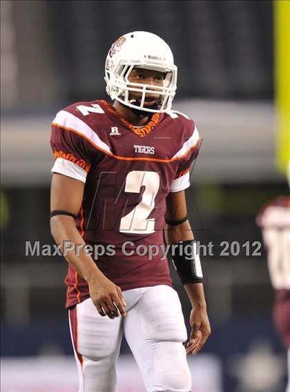 Thumbnail 2 in Munday vs. Tenaha (UIL 1A Division 2 Final) photogallery.