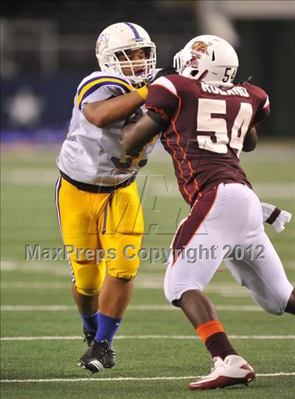 Thumbnail 2 in Munday vs. Tenaha (UIL 1A Division 2 Final) photogallery.