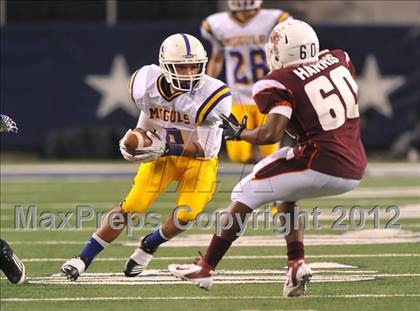 Thumbnail 1 in Munday vs. Tenaha (UIL 1A Division 2 Final) photogallery.