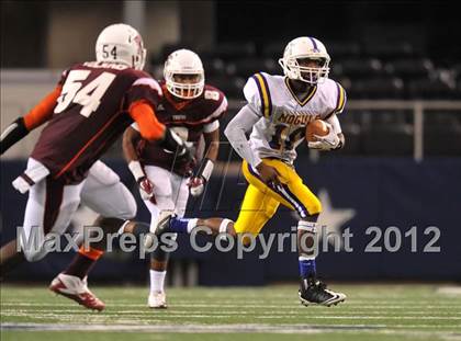 Thumbnail 1 in Munday vs. Tenaha (UIL 1A Division 2 Final) photogallery.