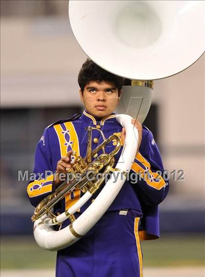 Thumbnail 3 in Munday vs. Tenaha (UIL 1A Division 2 Final) photogallery.