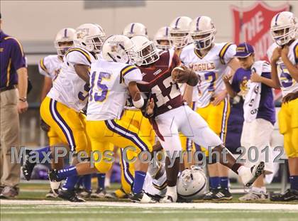 Thumbnail 2 in Munday vs. Tenaha (UIL 1A Division 2 Final) photogallery.