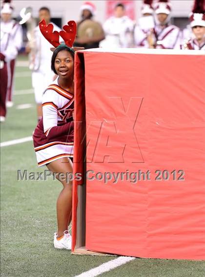 Thumbnail 1 in Munday vs. Tenaha (UIL 1A Division 2 Final) photogallery.