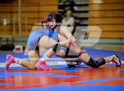 Thumbnail 3 in Rio Mesa @ San Marcos photogallery.