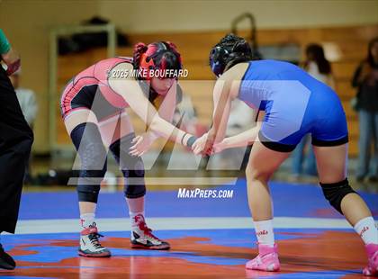 Thumbnail 2 in Rio Mesa @ San Marcos photogallery.