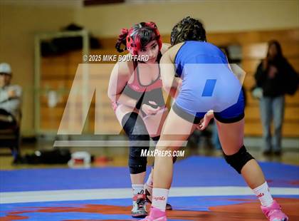 Thumbnail 3 in Rio Mesa @ San Marcos photogallery.