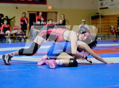 Thumbnail 3 in Rio Mesa @ San Marcos photogallery.