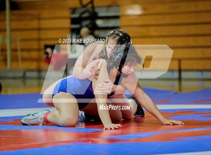 Thumbnail 2 in Rio Mesa @ San Marcos photogallery.