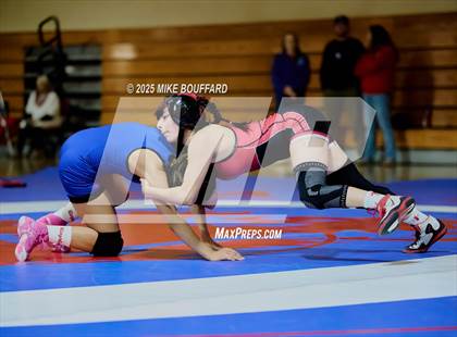 Thumbnail 1 in Rio Mesa @ San Marcos photogallery.