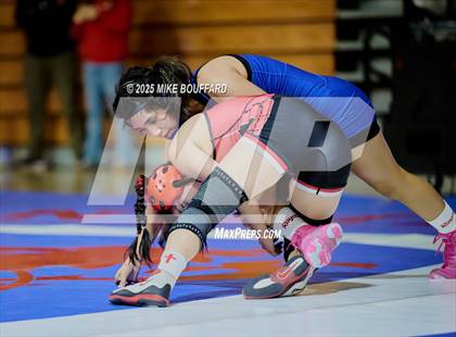 Thumbnail 3 in Rio Mesa @ San Marcos photogallery.