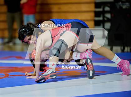 Thumbnail 1 in Rio Mesa @ San Marcos photogallery.