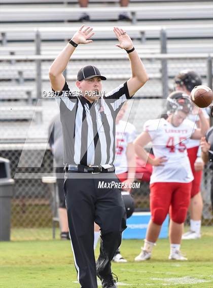 Thumbnail 3 in Liberty vs Berea (2017 Patriot Jamboree) photogallery.