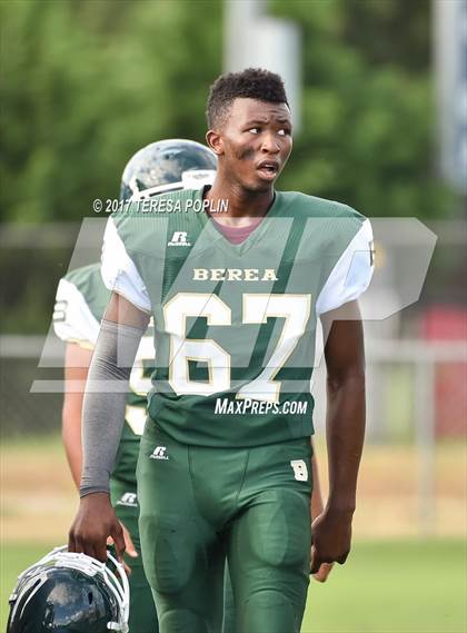 Thumbnail 2 in Liberty vs Berea (2017 Patriot Jamboree) photogallery.