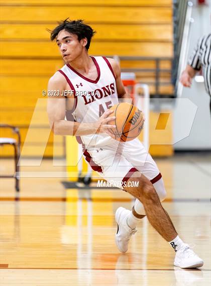 Thumbnail 1 in Clovis West vs. Oaks Christian photogallery.